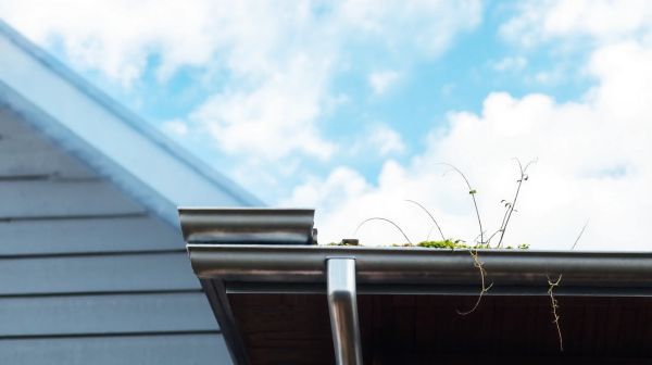 Les atouts de la toiture et des gouttières en aluminium à découvrir